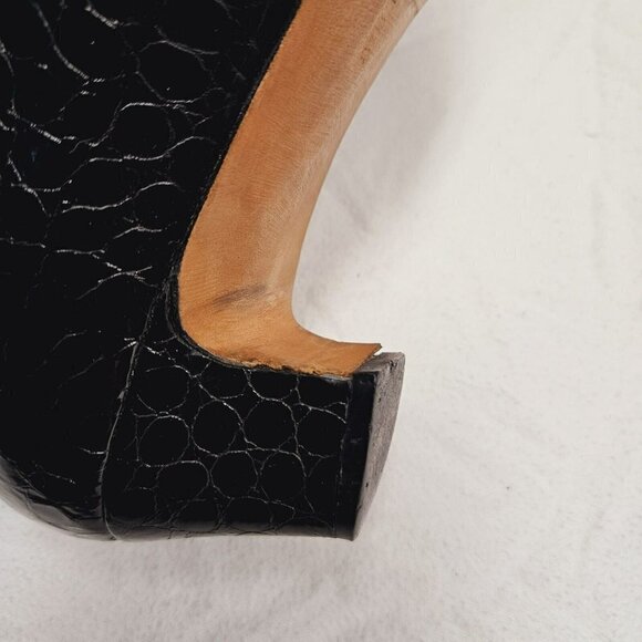 Salvatore Ferragamo 80s Vintage Sz 8 B Black  Embossed Leather Pumps Minor Flaws - Picture 12 of 16